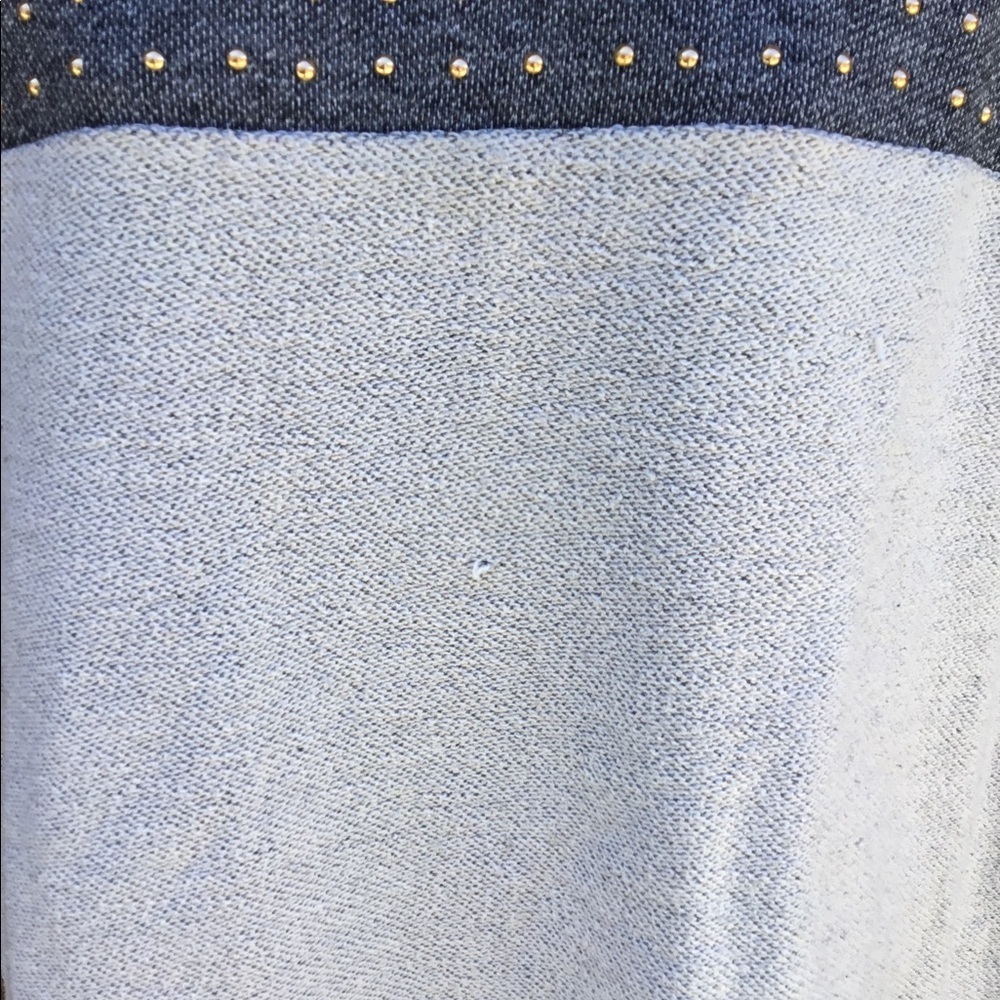 Studded pullover - Picture 3 of 6